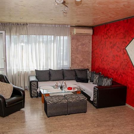 לוקוביט Vilhelmov'S Apartament מראה חיצוני תמונה