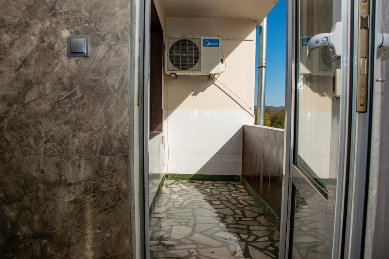 לוקוביט Vilhelmov'S Apartament מראה חיצוני תמונה