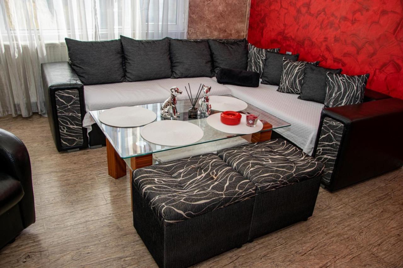 לוקוביט Vilhelmov'S Apartament מראה חיצוני תמונה